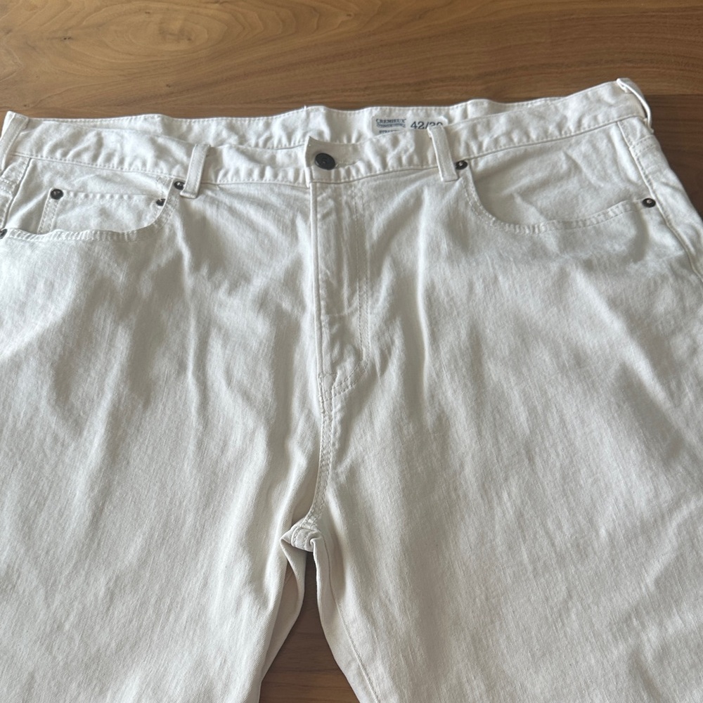 Daniel Cremieux Off-White Straight Denim Jeans 42 x 30 never worn